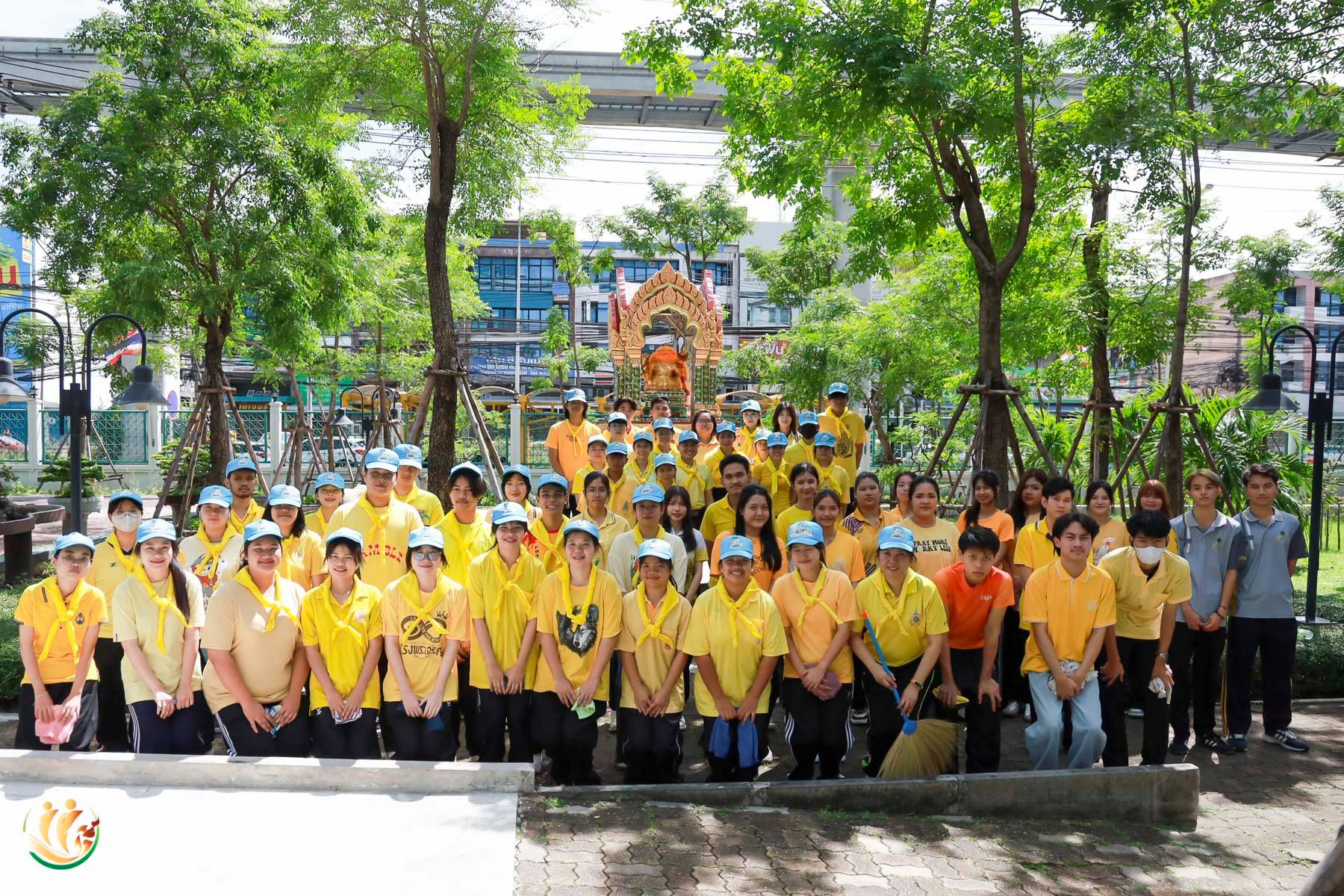 กิจกรรม อาสาบำเพ็ญสาธารณประโยชน์และบำเพ็ญสาธารณะกุศลเฉลิมพระเกียรติสมเด็จพระนางฯ พระบรมราชินี เนื่องในโอกาสวันเฉลิมพระชนมพรรษา 3 มิถุนายน 2568